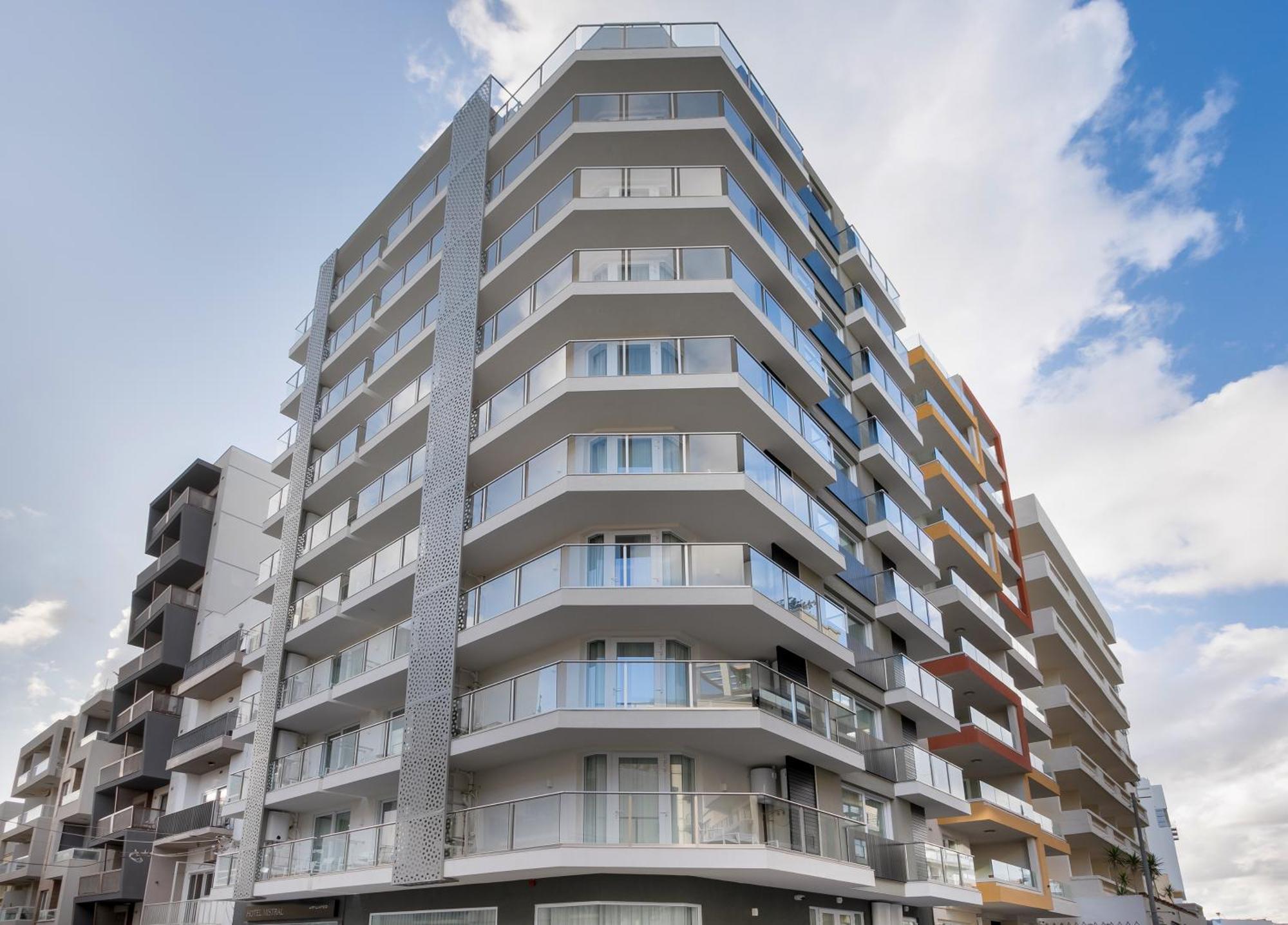 Hotel Mistral St Julian'S, Affiliated By Melia St. Julian's Exterior foto